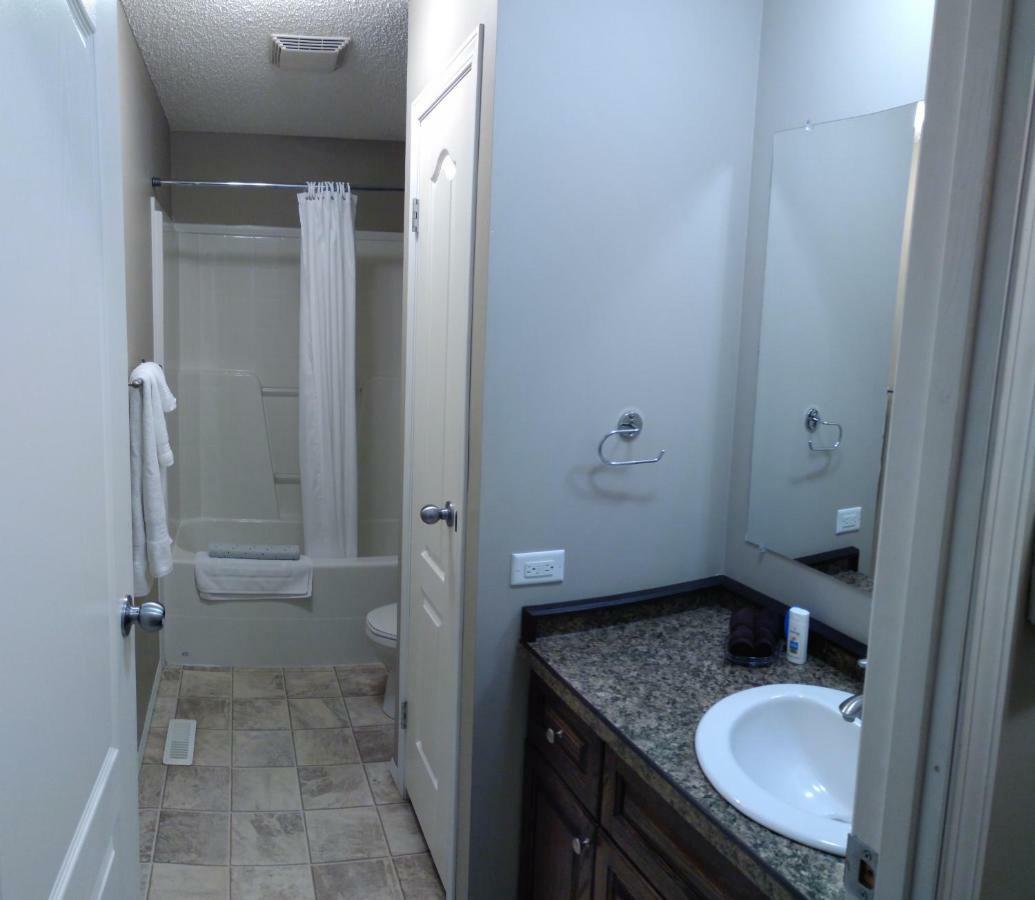 Campbell'S Accommodations Gull Lake Luaran gambar